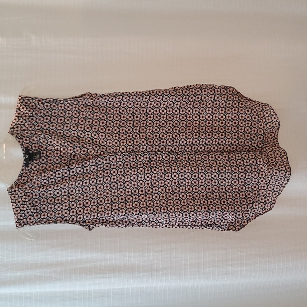 H&M size 4 sleeveless printed top
